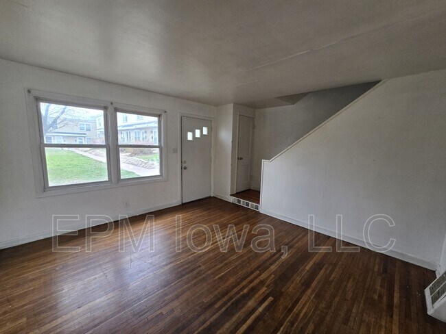 Foto del edificio - 269 Madison St