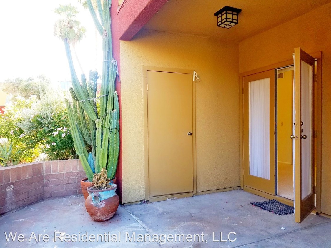 Foto principal - 154 W 5th St