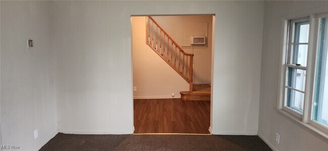 Foto del edificio - 920 Shehy St