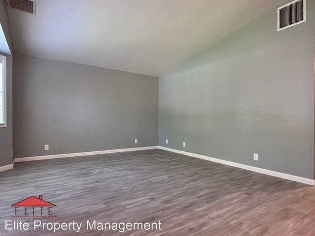 Foto del edificio - 3 br, 2 bath House - 641 E Church Ave