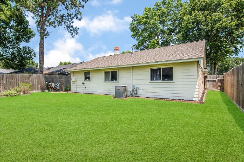 Foto del edificio - 5414 Fawn Trail Ln