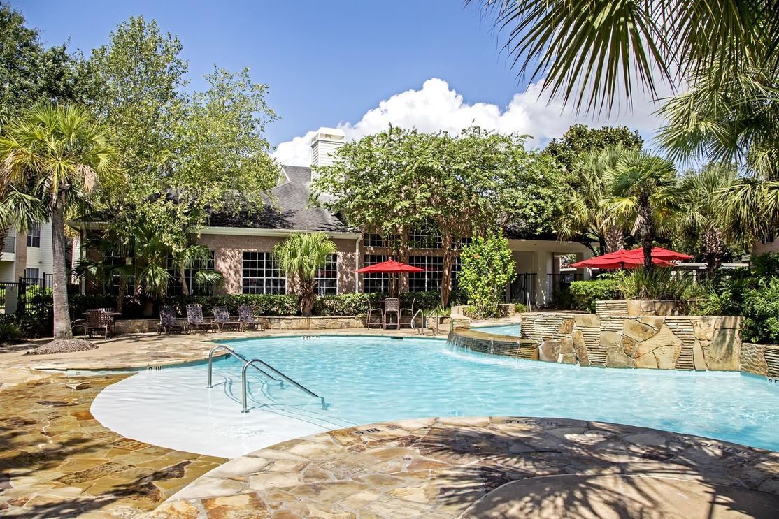 Magnolia Creek Apartments 799 Normandy St Houston, TX