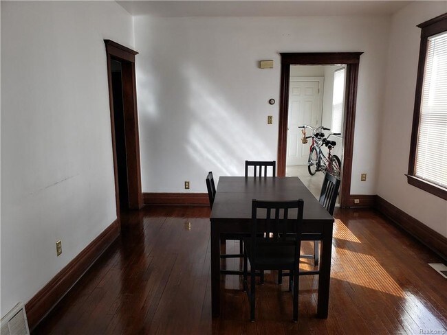 Foto del edificio - 2256 Parker St
