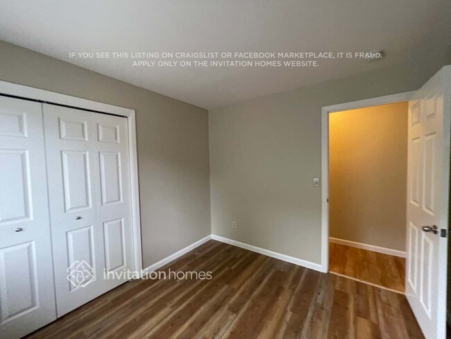 Building Photo - 147 Pecan Ct