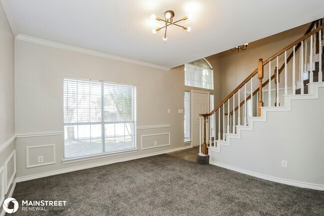 Building Photo - 2129 Carrington Ave