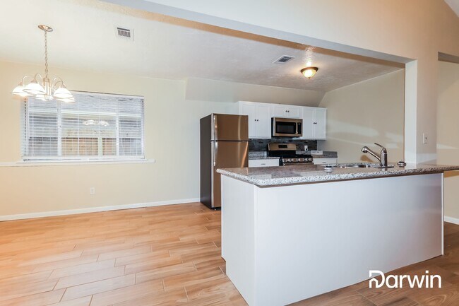 Building Photo - 29102 Raestone St
