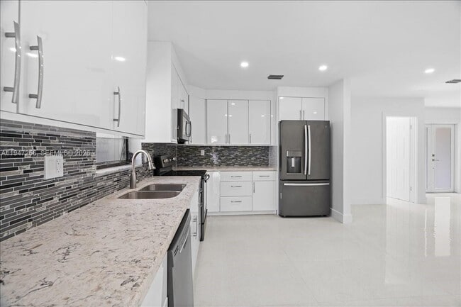 Foto del edificio - 10351 SW 164th St