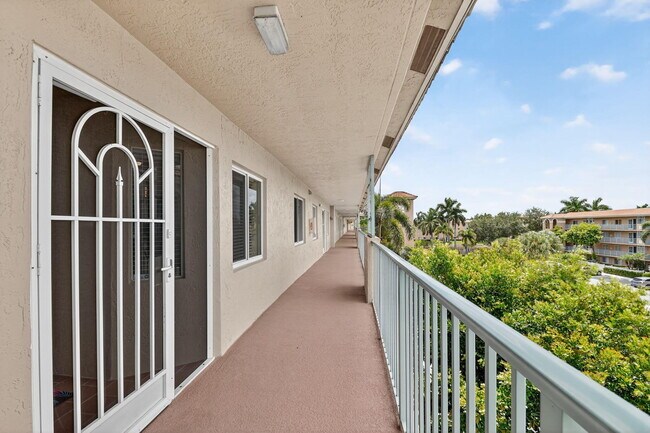 Foto del edificio - 12529 Imperial Isle Dr