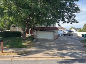 Building Photo - 51 E Monticello Dr