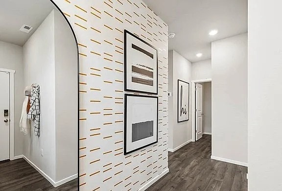 Building Photo - 1721 Moran Ave