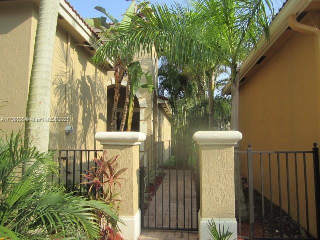 Building Photo - 5869 NW 120th Ave