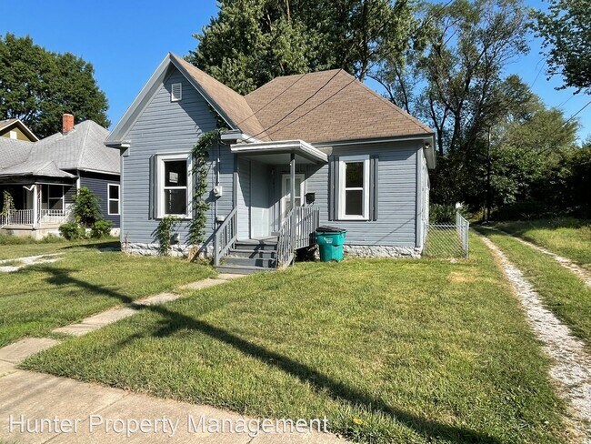 Building Photo - 2 br, 1 bath House - 1031W Monroe Terrace