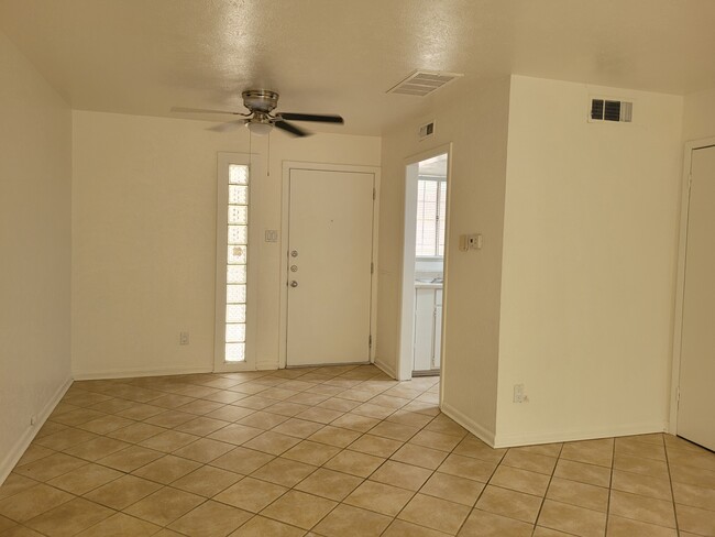 Building Photo - 4319 Buena Vista St