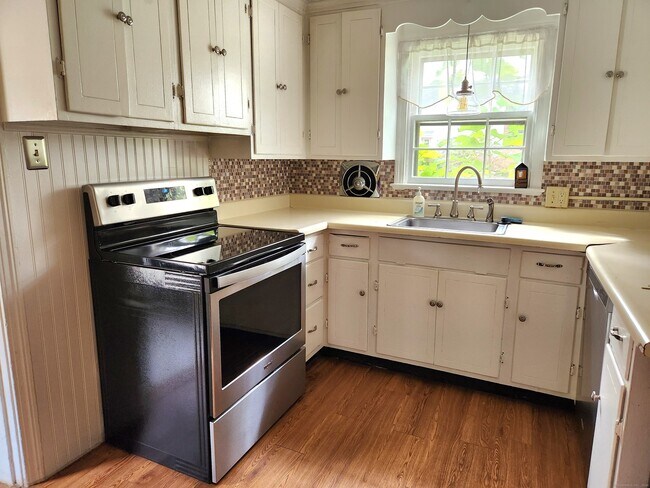 Foto del edificio - 340 Porter St