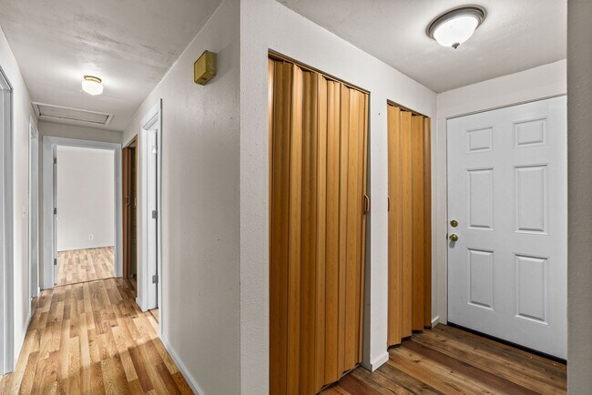 Foto del edificio - Family Friendly Home on W. Harrison