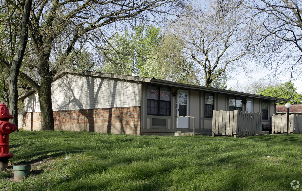 Primary Photo - Bent Tree Apartments