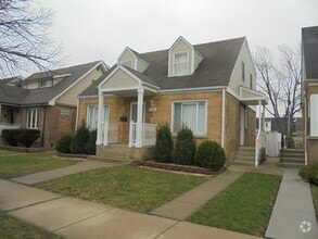 Building Photo - 7353 W 56th St