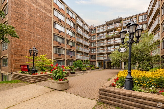 Building Photo - Z-PC