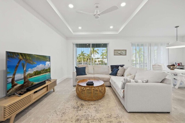 Foto del edificio - 3 BEDROM 3 BATH TOWNHOUSE IN VILLA MAR BON...