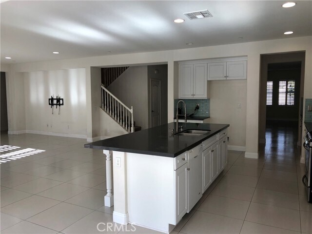 Building Photo - 14581 Olite Dr