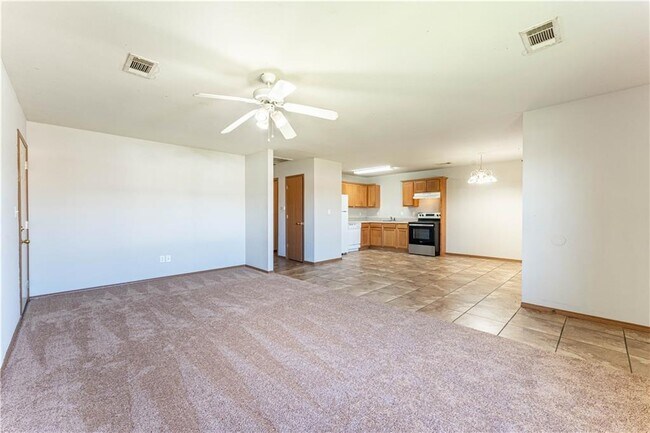 Foto del edificio - 414 E Southern Trace Dr