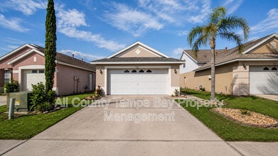 Building Photo - 6047 White Sails Dr