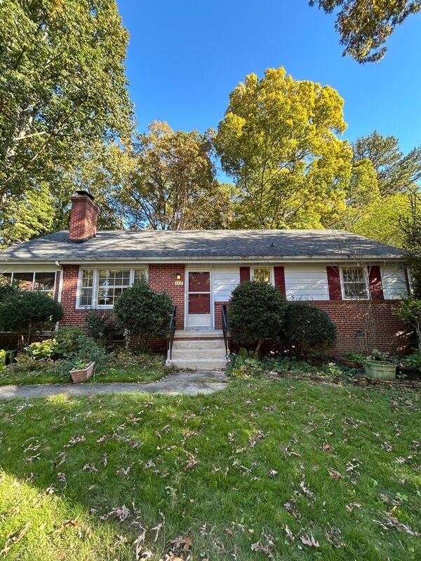 Primary Photo - 6321 Stonybrook Dr