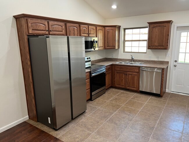 1306 S Nelson Ct
