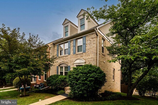 Foto del edificio - 1275 Quaker Hill Dr