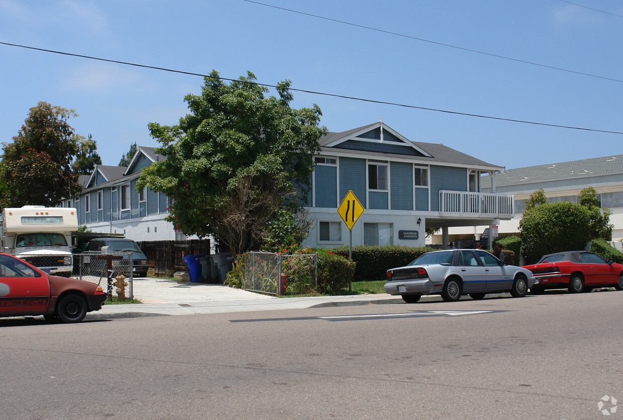 Building Photo - Sandpiper I