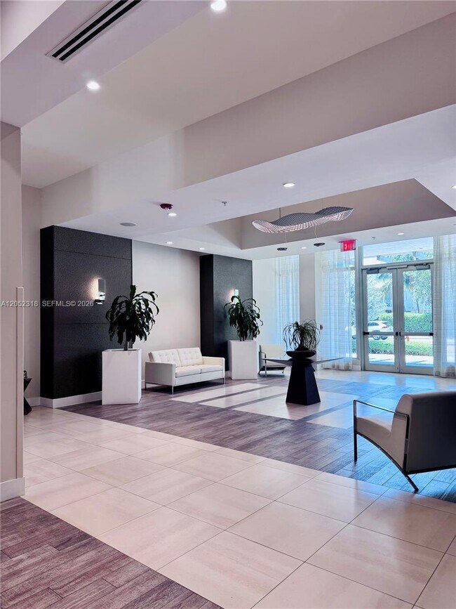 Foto del edificio - 7661 NW 107th Ave