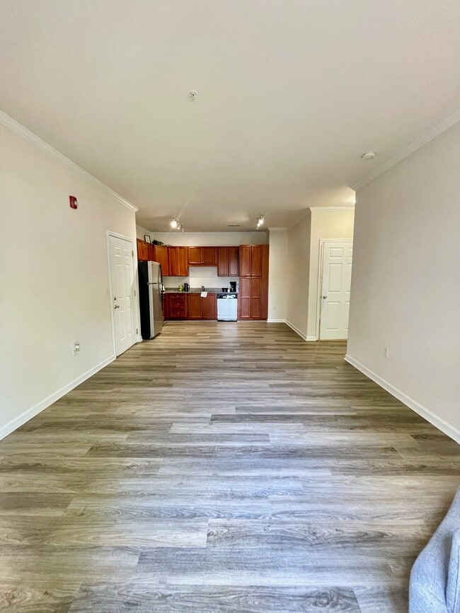 Building Photo - Ardmore Springs