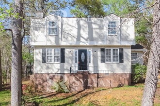 Building Photo - 200 Chapelwhite Rd