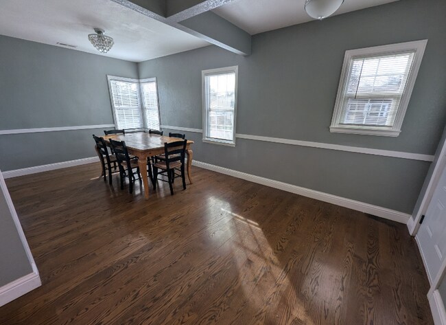 Foto del edificio - 138 Viewmont Ave