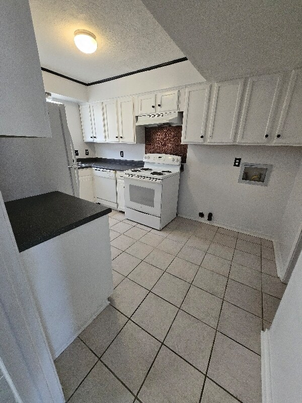 Foto del edificio - 2201 Jamestown Way