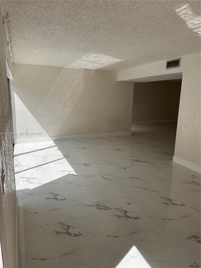 Foto del edificio - 8440 SW 154th Cir Ct