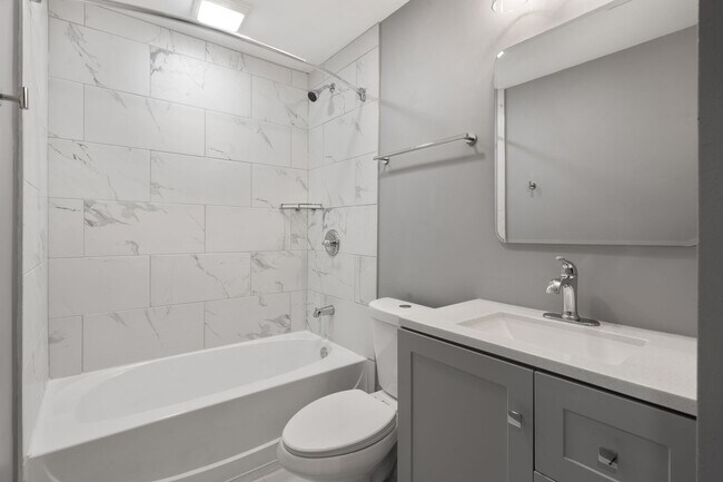 Interior Photo - Elizabeth Green