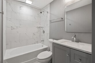 Interior Photo - Elizabeth Green