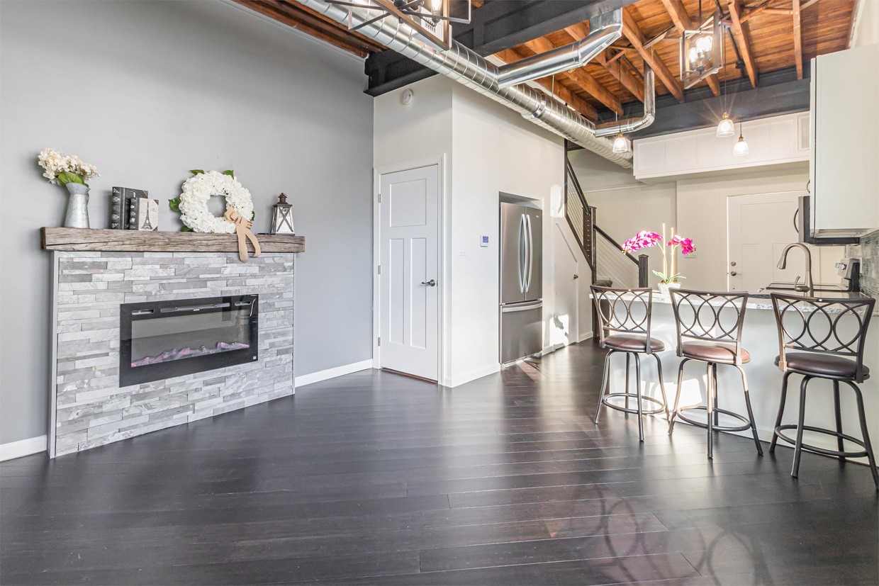 Foto principal - 256 Hughes St