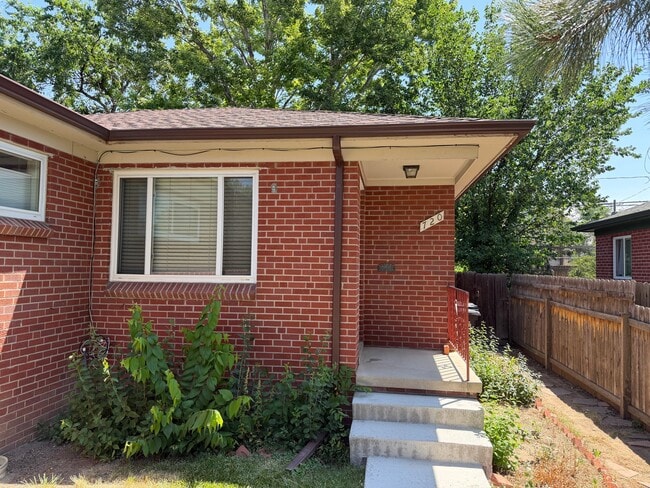 Photo - 720 Poplar St (Denver, CO) House