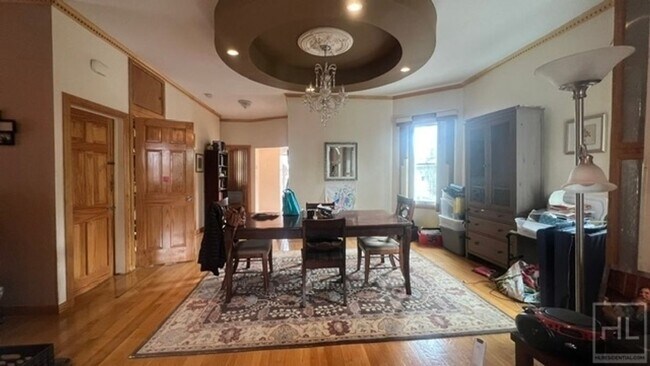 Foto del edificio - 619 EAST 7 STREET