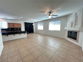 Building Photo - 1030 Via Nandina Pl
