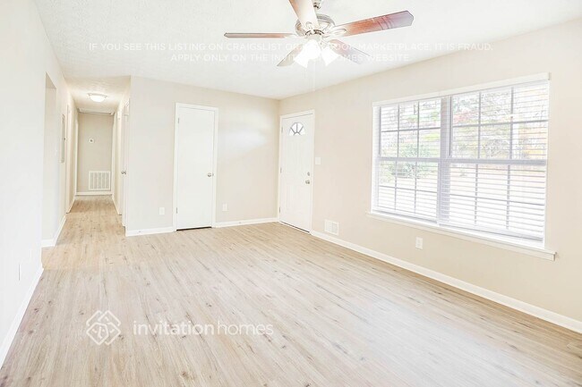 Foto del edificio - 237 W James Cir