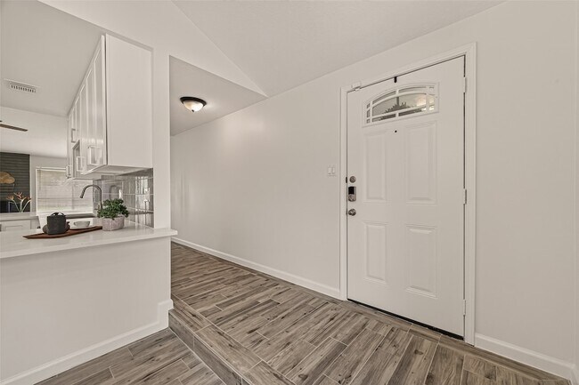Foto del edificio - 22314 N Fork Dr