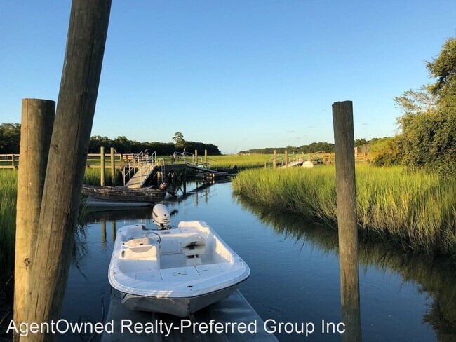Building Photo - 4 br, 2 bath House - 1185 Crab Walk