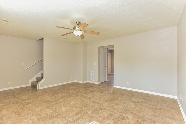 Foto del edificio - 675 Legacy Dr