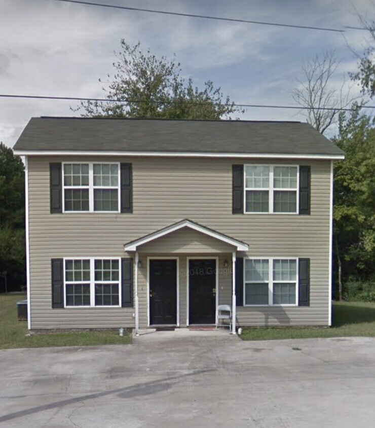 206 S Flora St Unit A, La Fayette, GA 30728 Apartments in La Fayette