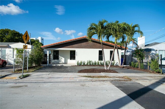 Foto del edificio - 3983 SW 2nd St