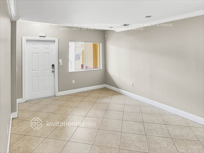 Foto del edificio - 4942 SW 66th Terrace