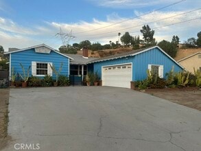 Building Photo - 10108 Stonehurst Ave